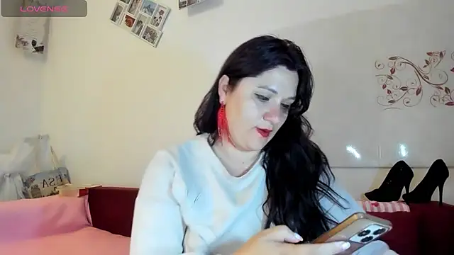 Snapshot of EVELYNA88 chatting on 07.22.26 EVELYNA88 online show from 07.22.26
