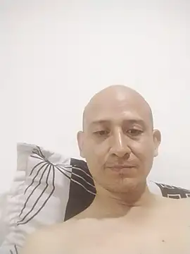 Snapshot of Diego19871 chatting on 07.24.26 Diego19871 online show from 07.24.26