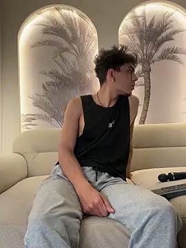 abrilandjulian online show from 04.03.26