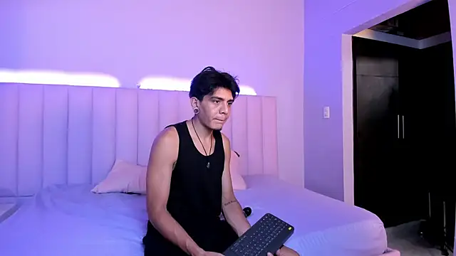 abrilandjulian online show from 07.04.26