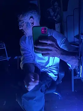 pieles online show from 03.25.26