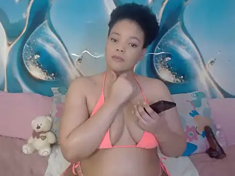 Snapshot of SexyPhireX chatting on 02.13.26 SexyPhireX online show from 02.13.26