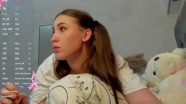 Emily Lews online show from 06.27.26