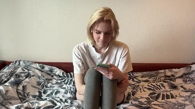 HirokoMassengills online show from 03.03.26