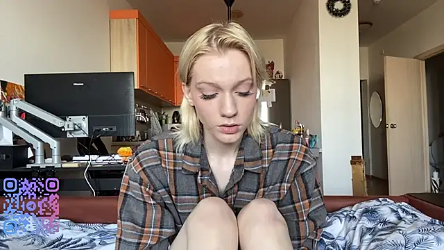 HirokoMassengills online show from 03.31.26