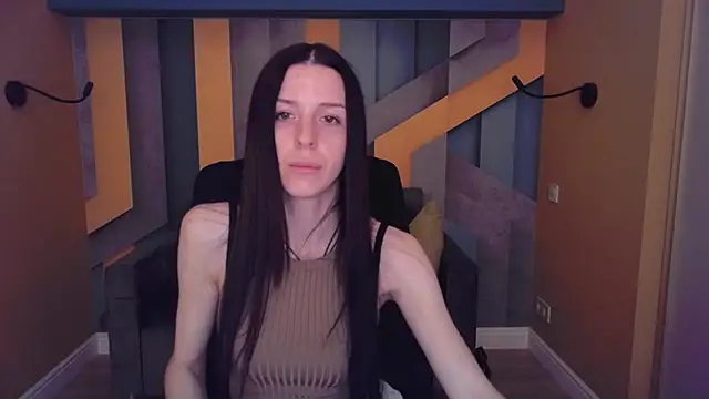 NoirDiva online show from 05.17.26