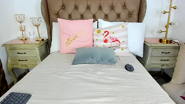 Snapshot of pinkmoon30 chatting on 03.27.26 pinkmoon30 online show from 03.27.26