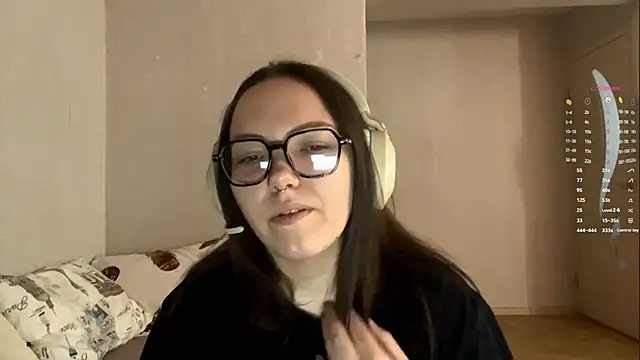 Snapshot of TrulaSowels chatting on 02.14.26 TrulaSowels online show from 02.14.26