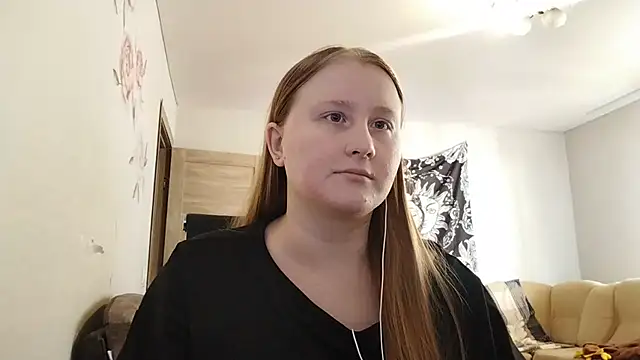 AnikaLipps online show from 04.22.26