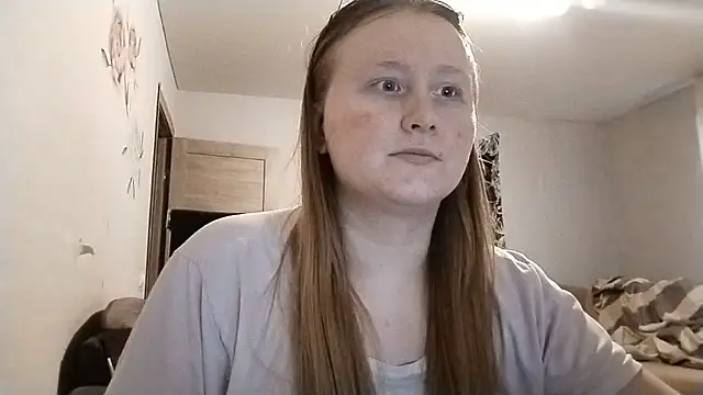 Snapshot of AnikaLipps chatting on 06.11.26 AnikaLipps online show from 06.11.26