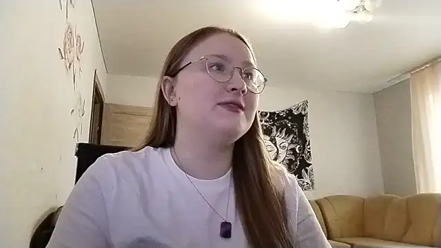 AnikaLipps online show from 07.11.26