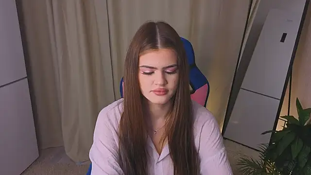 404CUTIE  online show from 05.01.26