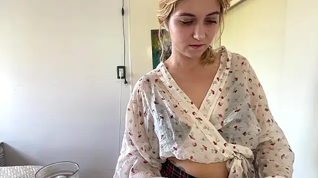 Sophiasnarl online show from 02.21.26