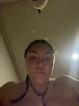 ZoE-sweettt online show from 04.19.26