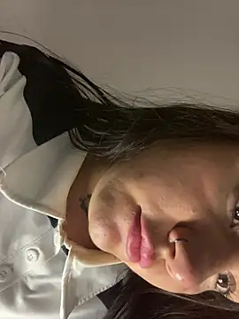 ZoE-sweettt online show from 05.12.26