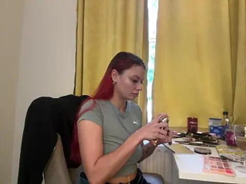 Snapshot of FoxyValentine chatting on 05.03.26 FoxyValentine online show from 05.03.26