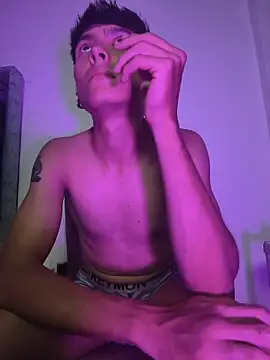 Snapshot of tatan_dick_ chatting on 02.14.26 tatan dick online show from 02.14.26