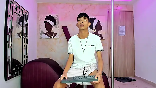 KITTY BOSH online show from 02.17.26