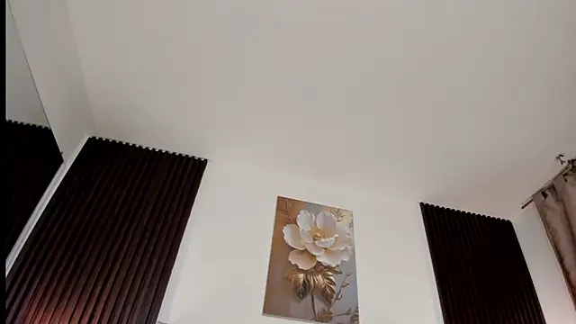  MiLa Dyva online show from 05.12.26