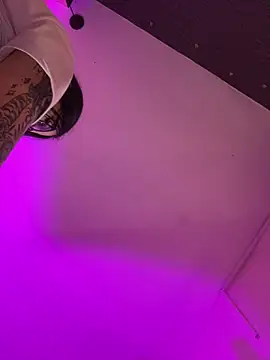 Veronicaa lodge1 online show from 02.25.26