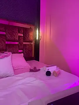 Veronicaa lodge1 online show from 04.01.26