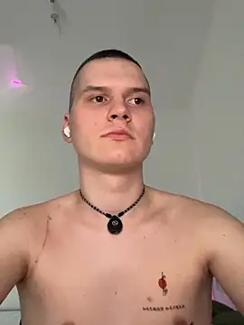 Kristina Maks online show from 04.02.26