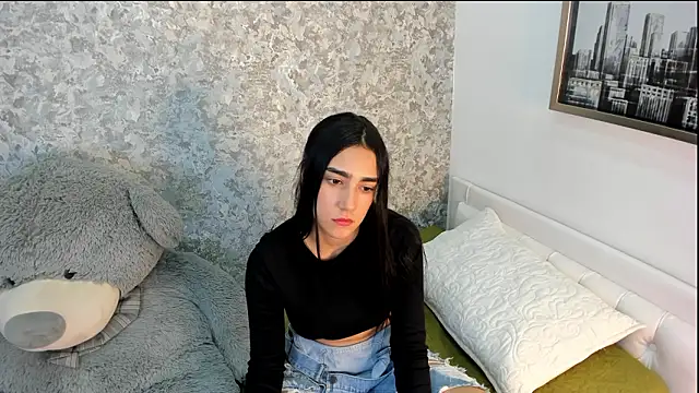 Snapshot of Anika_H chatting on 03.13.26 Anika H online show from 03.13.26