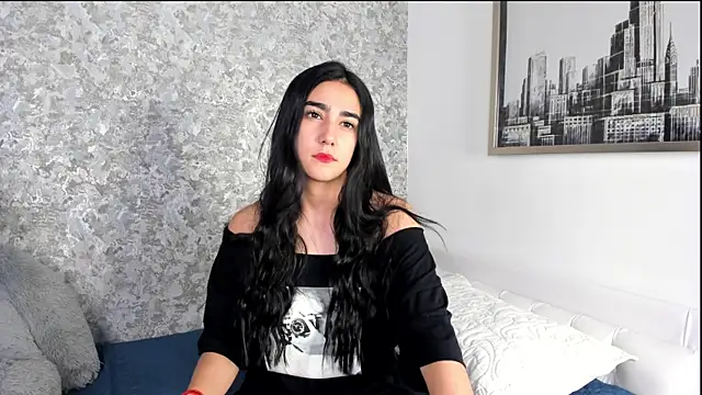 Snapshot of Anika_H chatting on 04.04.26 Anika H online show from 04.04.26