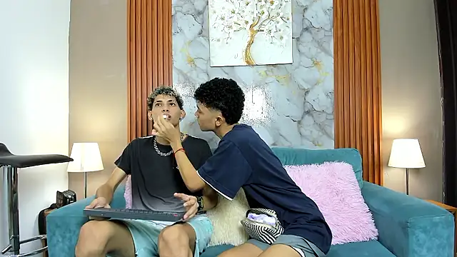 YOUNG BOYS HELL online show from 02.18.26