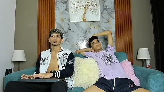 YOUNG BOYS HELL online show from 03.05.26