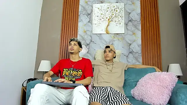 YOUNG BOYS HELL online show from 03.19.26