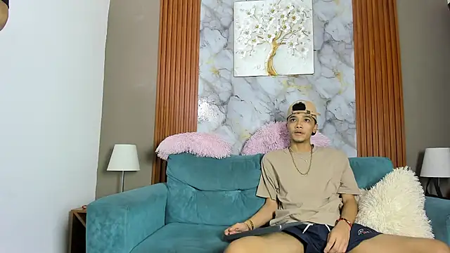 YOUNG BOYS HELL online show from 03.22.26