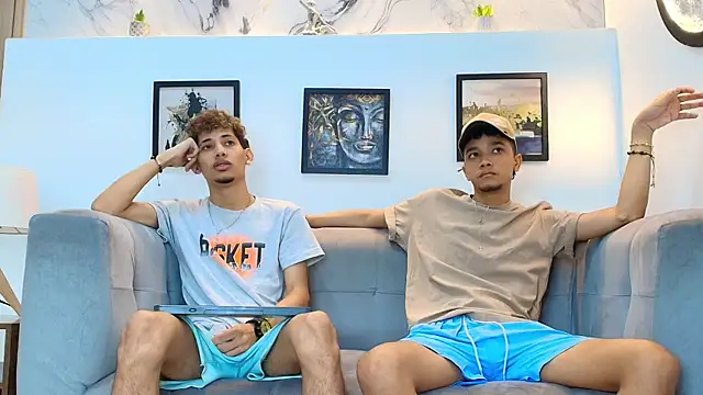YOUNG BOYS HELL online show from 04.26.26