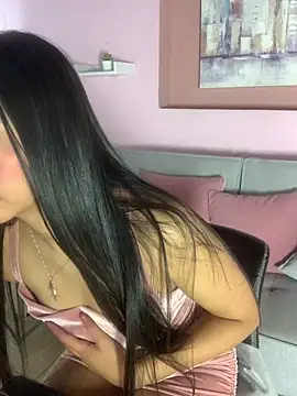 Daniela Pink online show from 03.04.26