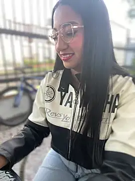 Daniela Pink online show from 05.22.26