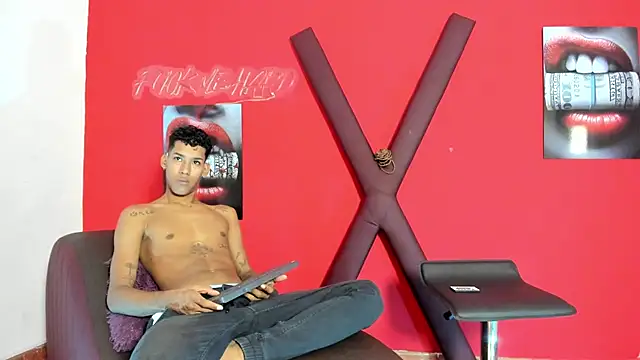 GREEN BOYS online show from 03.04.26