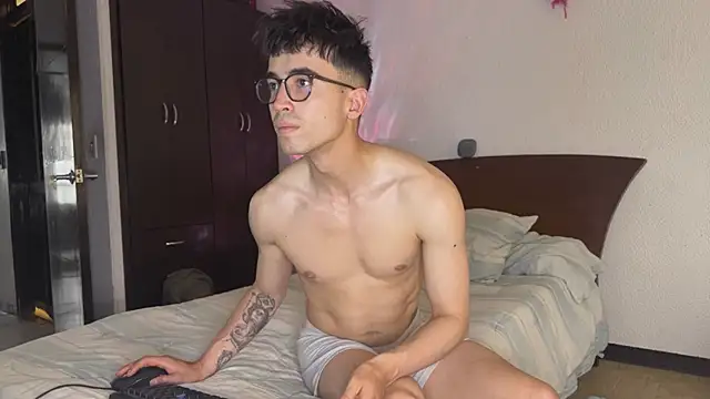 Snapshot of Rakhub chatting on 03.06.26 Rakhub online show from 03.06.26