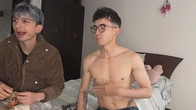 Snapshot of Rakhub chatting on 03.09.26 Rakhub online show from 03.09.26