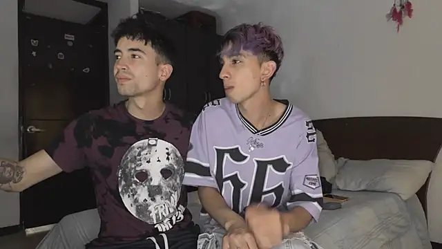 Snapshot of Rakhub chatting on 03.24.26 Rakhub online show from 03.24.26