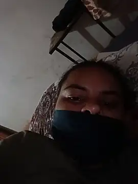 taniya0 online show from 04.15.26