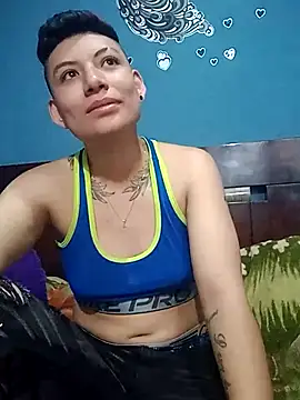 Snapshot of Quinn_tomboy chatting on 02.14.26 Quinn tomboy online show from 02.14.26