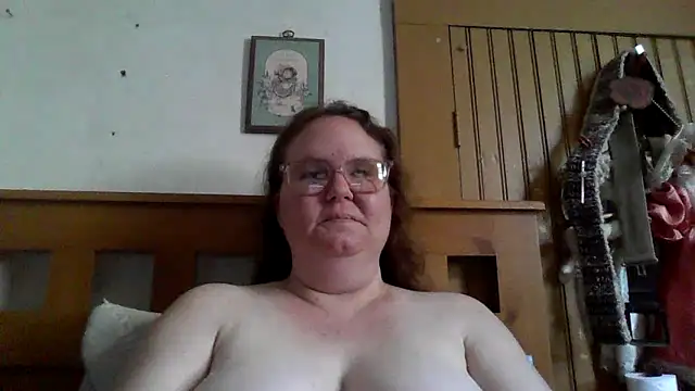 naughty queen1 online show from 05.10.26