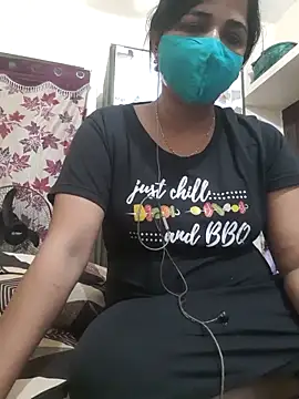 Snapshot of Tamil_Luckly_girl chatting on 05.23.26 Tamil Luckly girl online show from 05.23.26