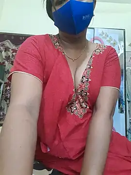 Snapshot of Tamil_Luckly_girl chatting on 05.27.26 Tamil Luckly girl online show from 05.27.26