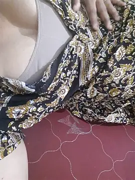 Snapshot of Tamil_Luckly_girl chatting on 06.02.26 Tamil Luckly girl online show from 06.02.26