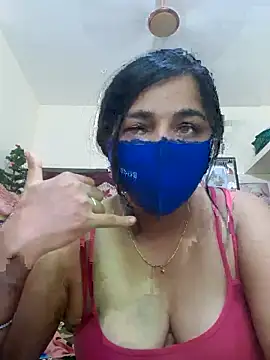 Snapshot of Tamil_Luckly_girl chatting on 06.14.26 Tamil Luckly girl online show from 06.14.26