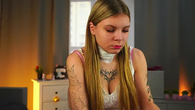 ZofiaPantano online show from 04.02.26