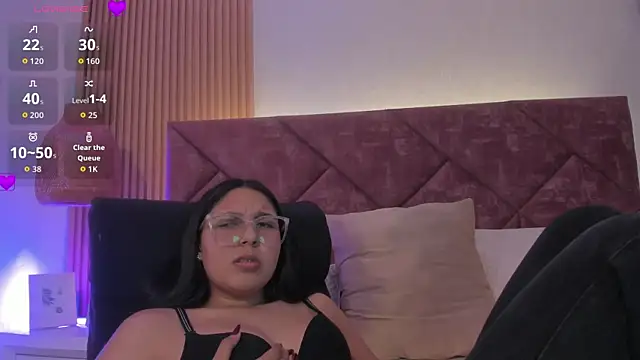 Miss Lexy  online show from 05.26.26