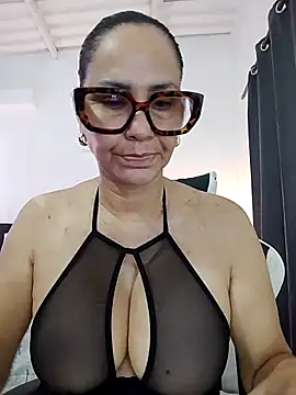 Snapshot of RubyStrome chatting on 03.18.26 RubyStrome online show from 03.18.26