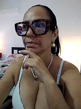 Snapshot of RubyStrome chatting on 03.21.26 RubyStrome online show from 03.21.26